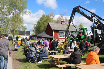 En samling människor