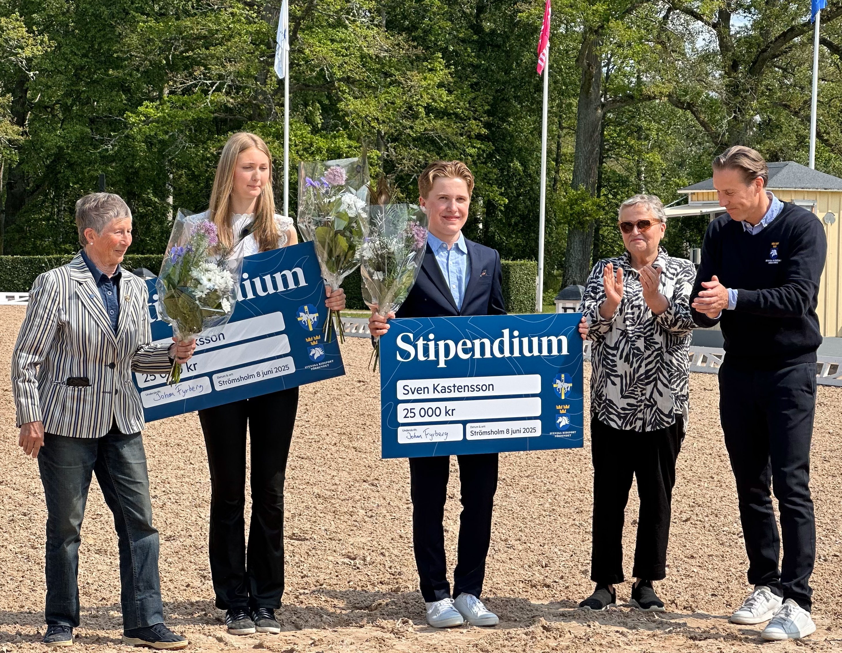 Fem personer och två av dessa har fått pris